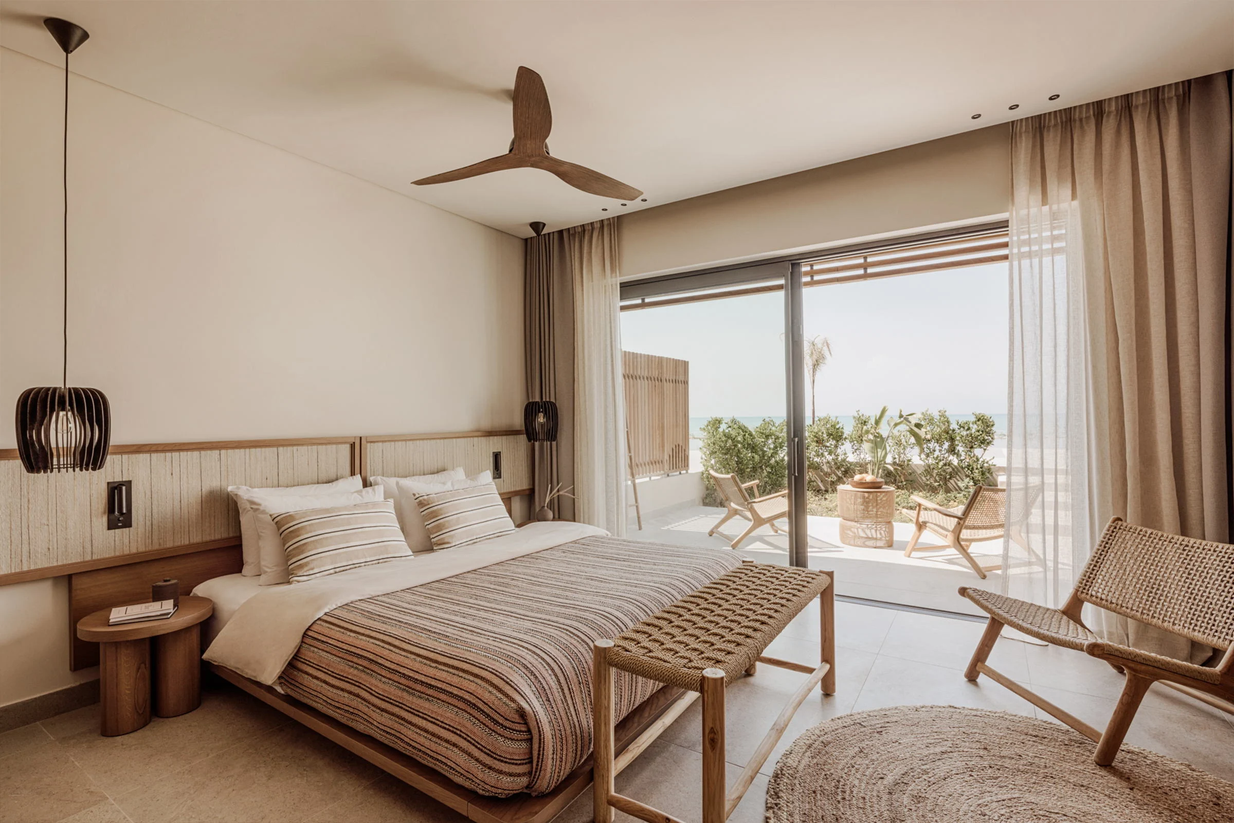 Bright suite with its own terrace